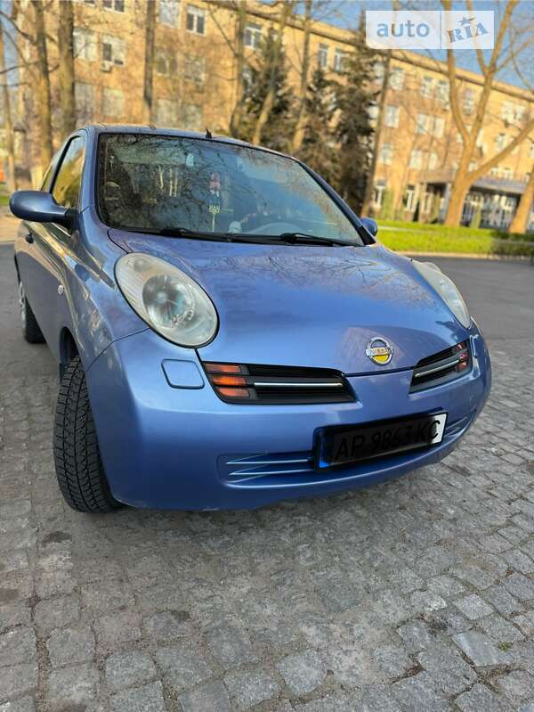 2003 nissan micra