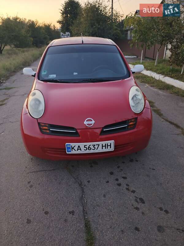 2005 nissan micra