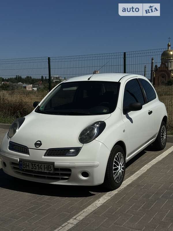 2008 nissan micra