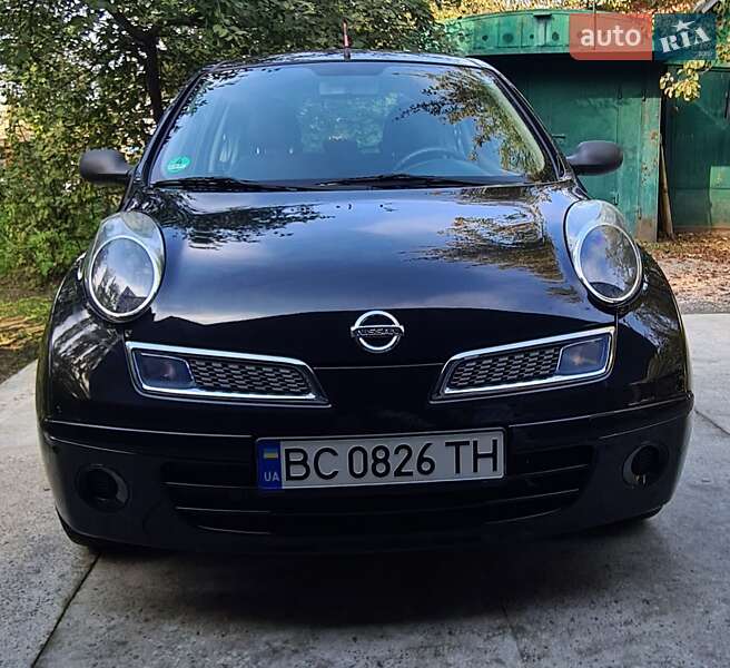 2009 nissan micra