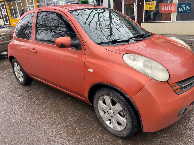2004 nissan micra