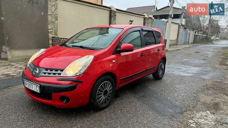 2006 nissan note