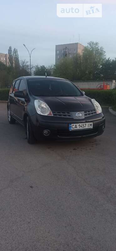 2006 nissan note
