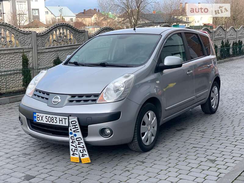 2006 nissan note