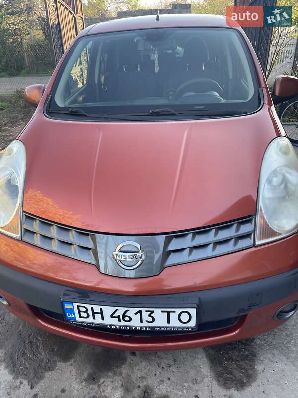 2006 nissan note
