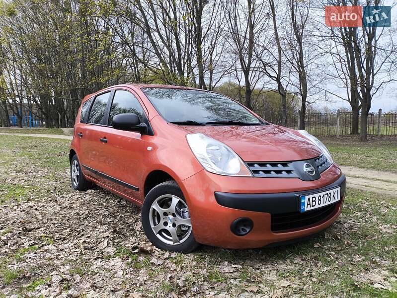 2006 nissan note