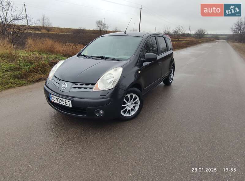 2006 nissan note