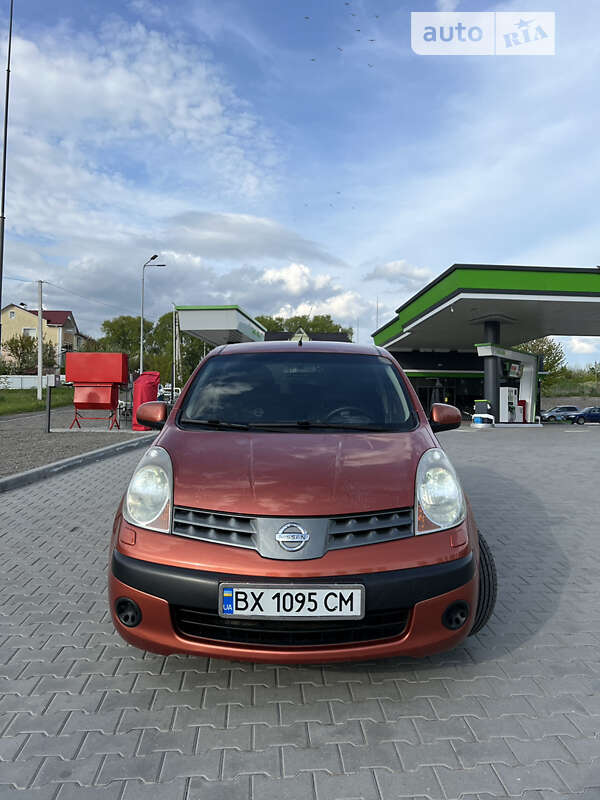 2006 nissan note