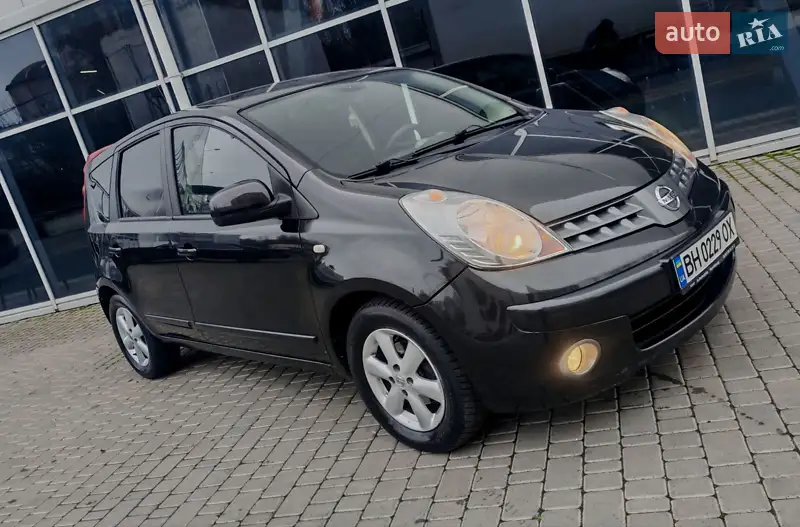 2008 nissan note