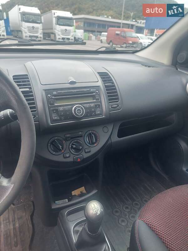 2008 nissan note