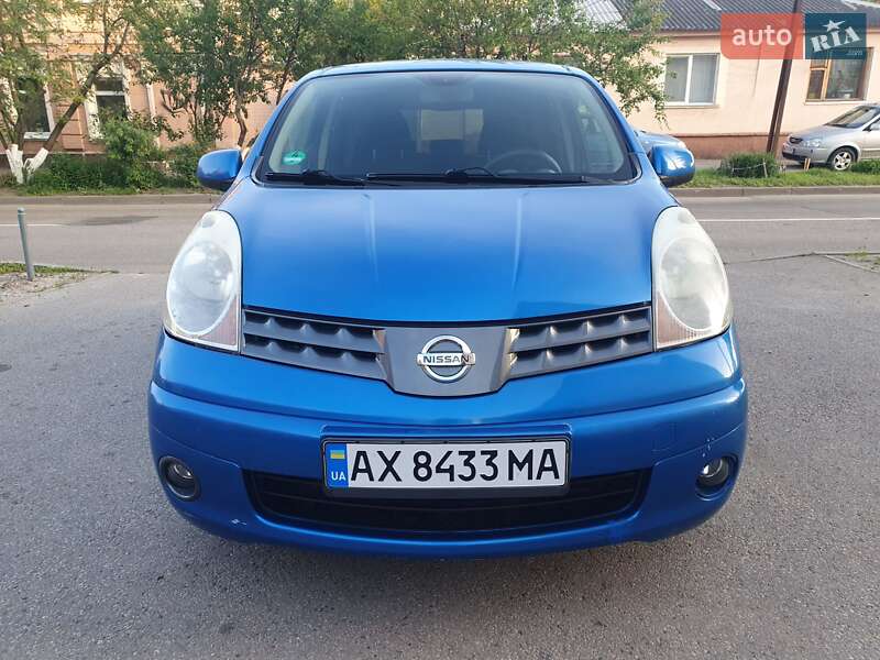 2008 nissan note