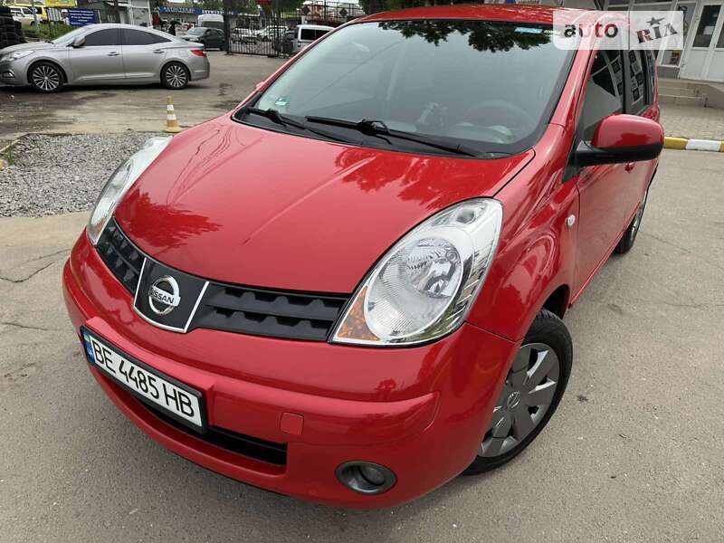 2008 nissan note