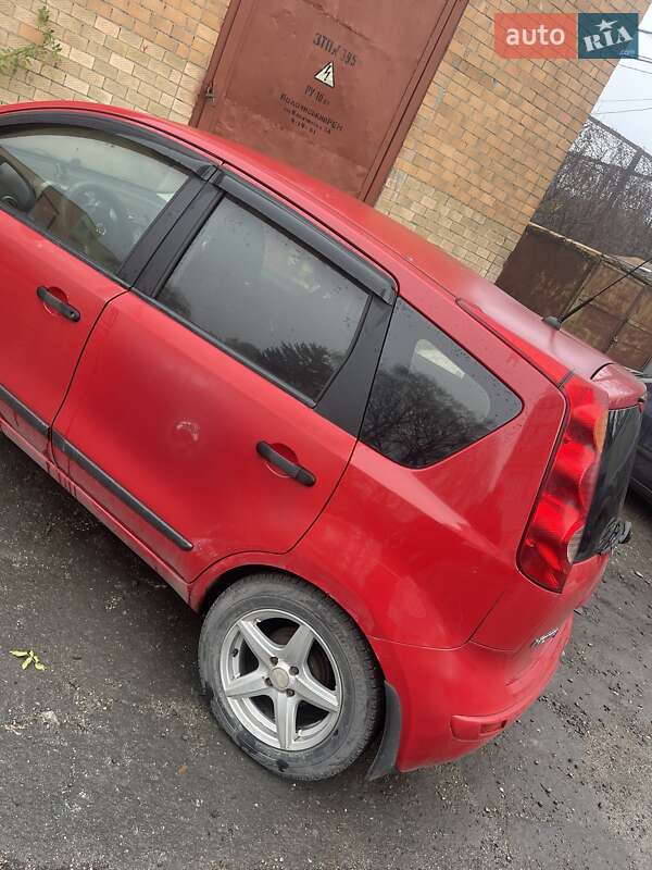 2008 nissan note
