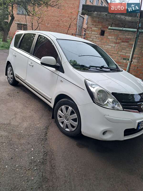 2009 nissan note
