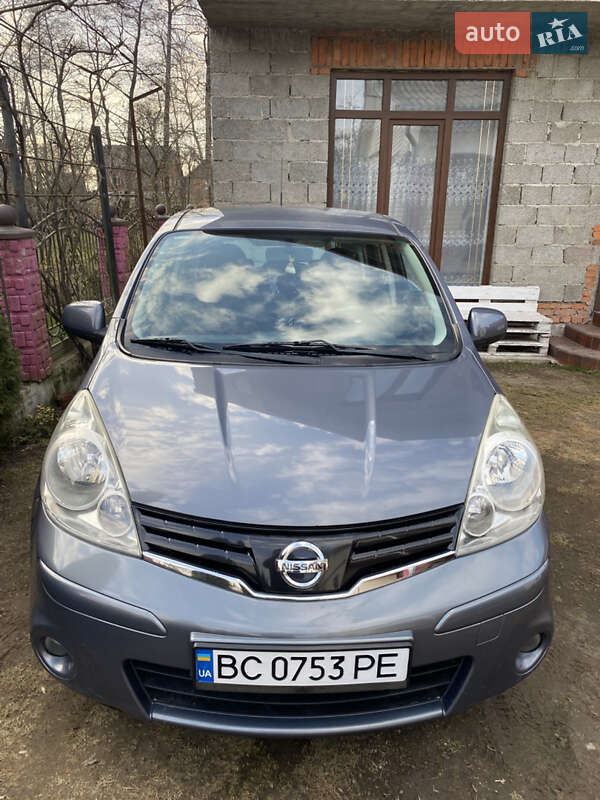 2009 nissan note