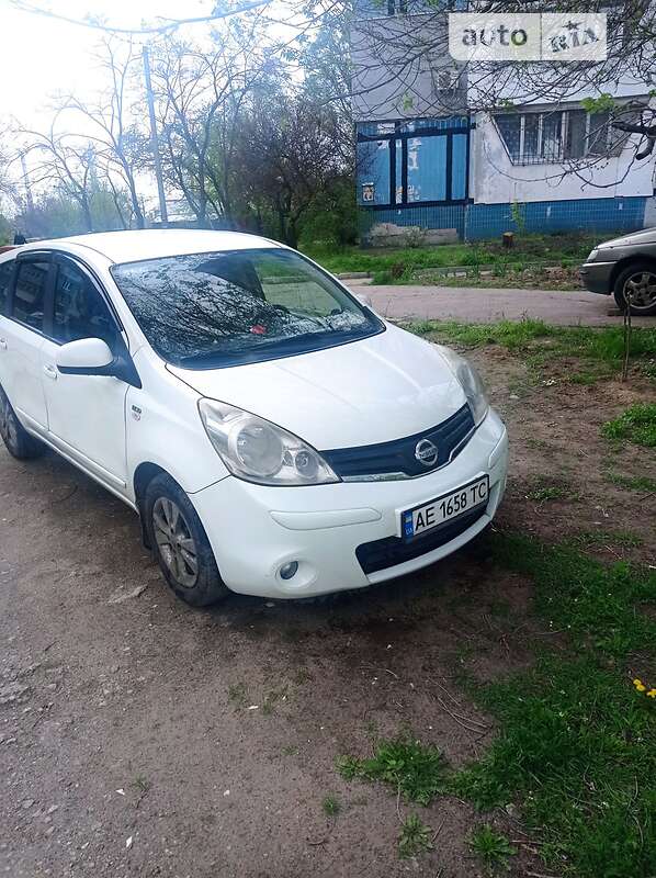 2009 nissan note