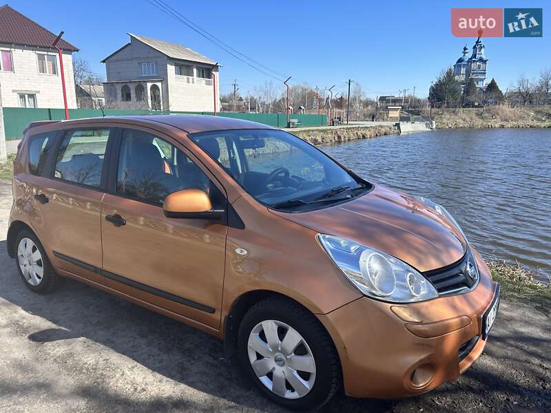 2009 nissan note