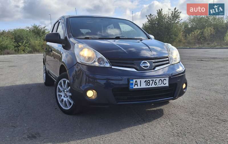 2010 nissan note