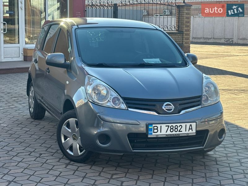 2013 nissan note