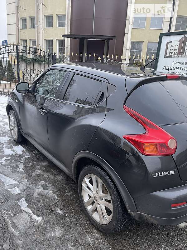 2011 nissan juke