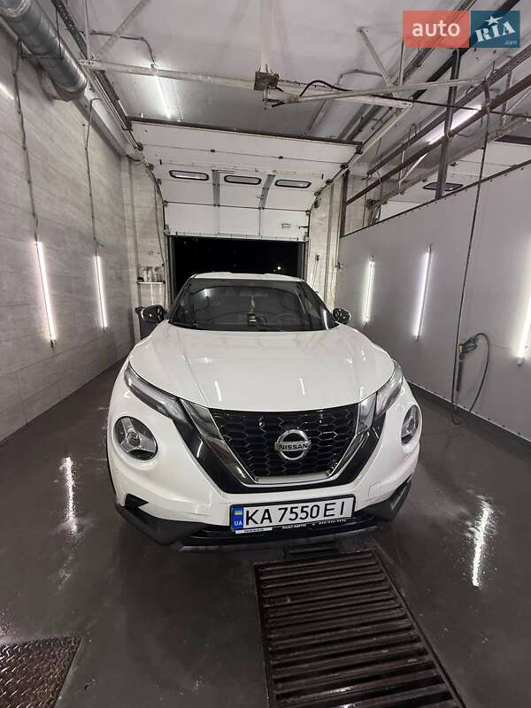 2021 nissan juke