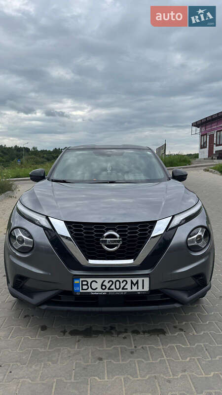 2021 nissan juke