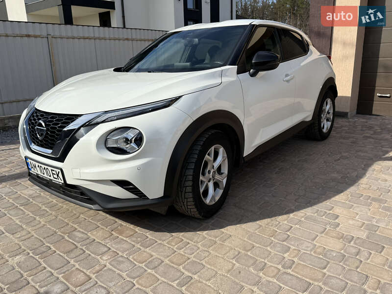 2021 nissan juke