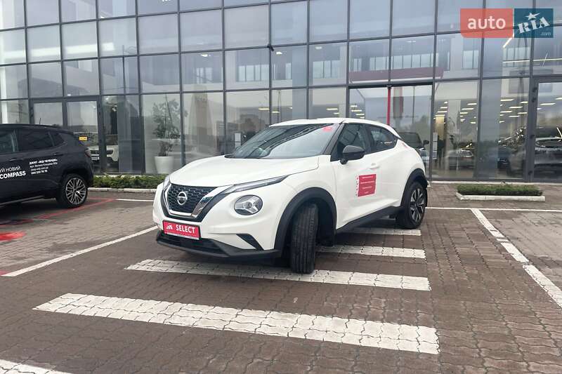 2021 nissan juke