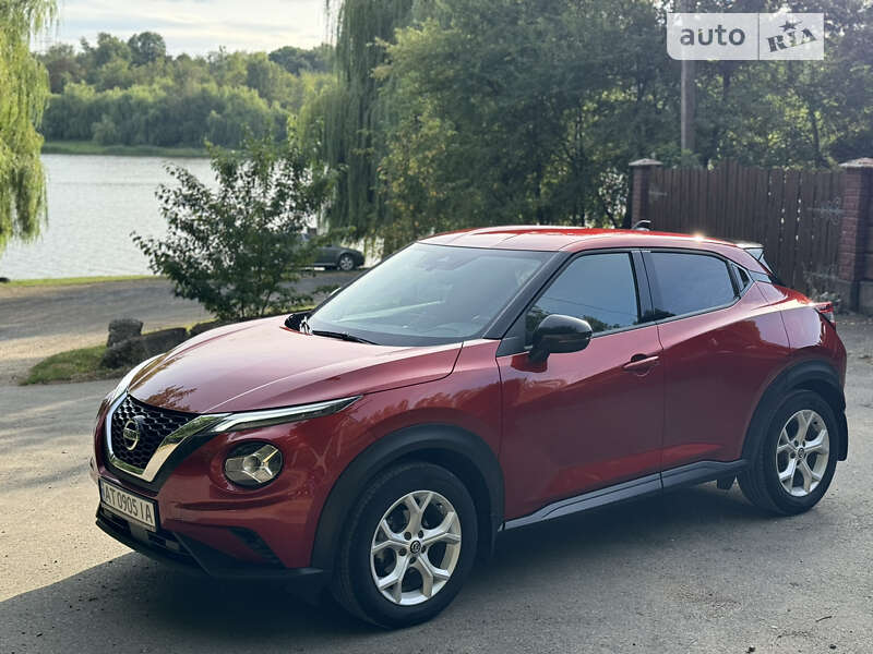 2021 nissan juke