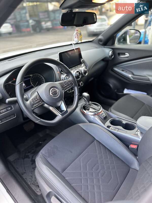 2022 nissan juke