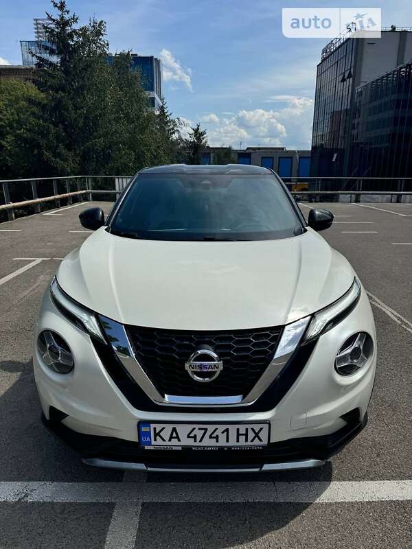 2022 nissan juke