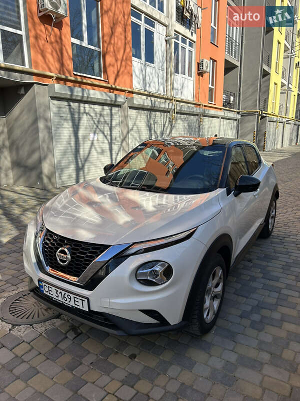2022 nissan juke