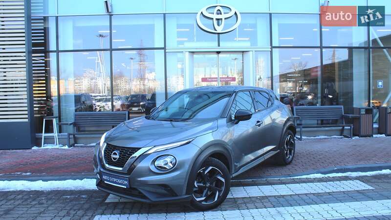 2022 nissan juke