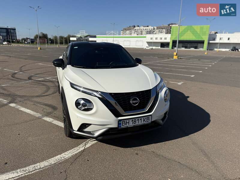 2023 nissan juke