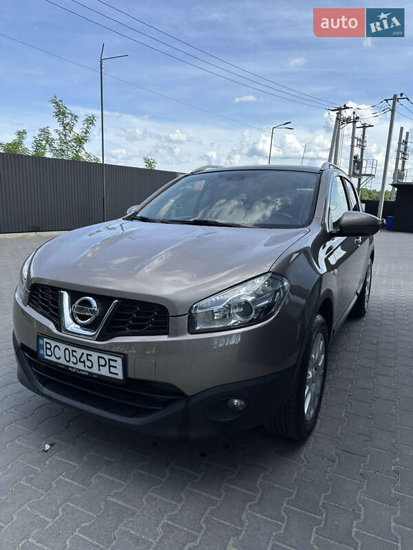 2010 nissan qashqai