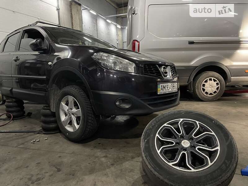 2011 nissan qashqai