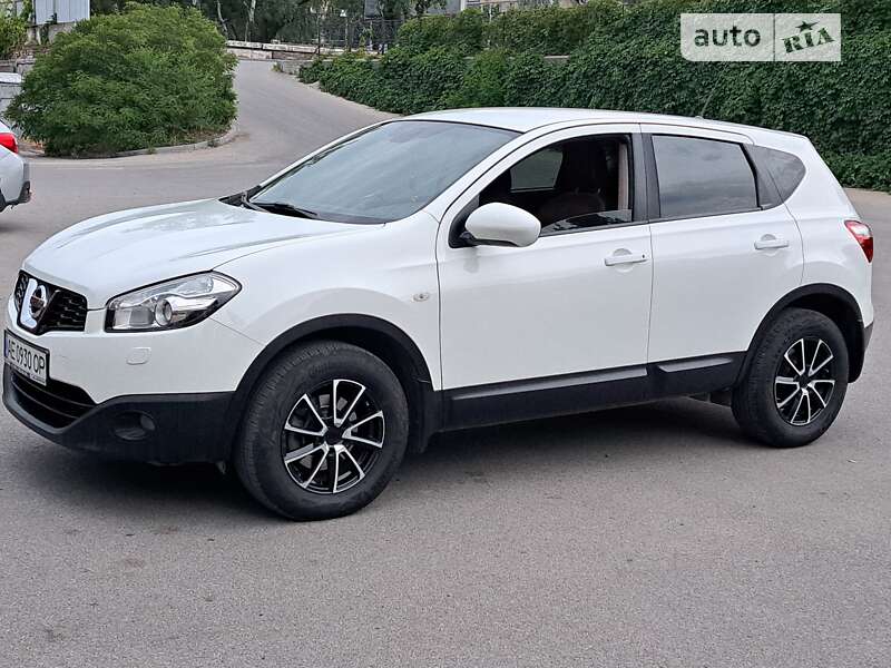 2012 nissan qashqai