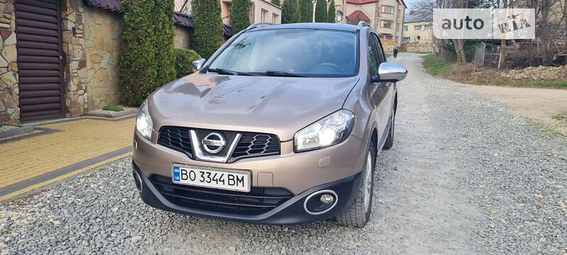 2012 nissan qashqai