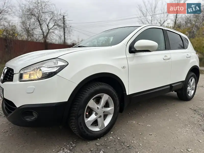 2012 nissan qashqai