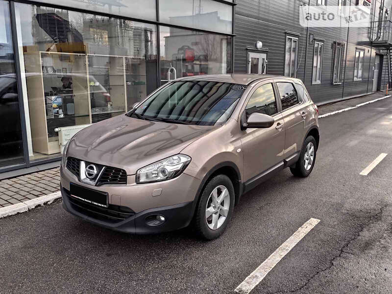 2012 nissan qashqai
