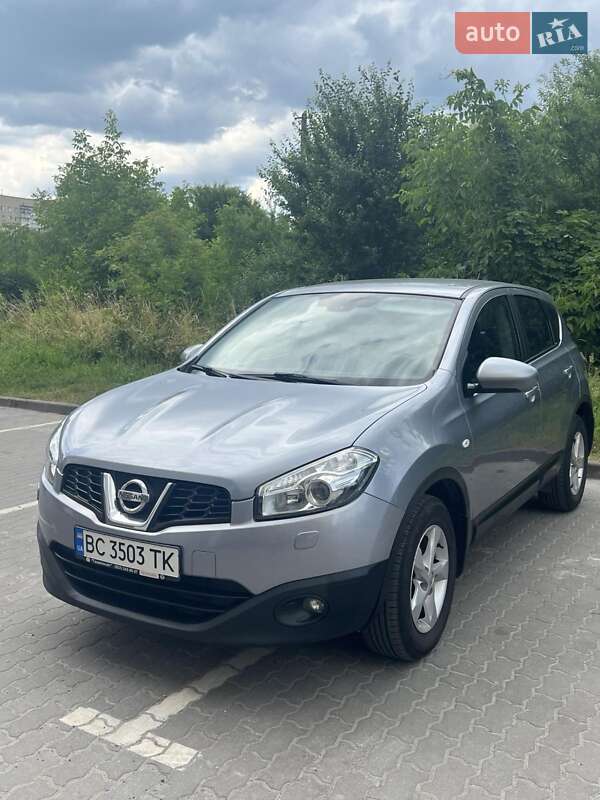 2012 nissan qashqai