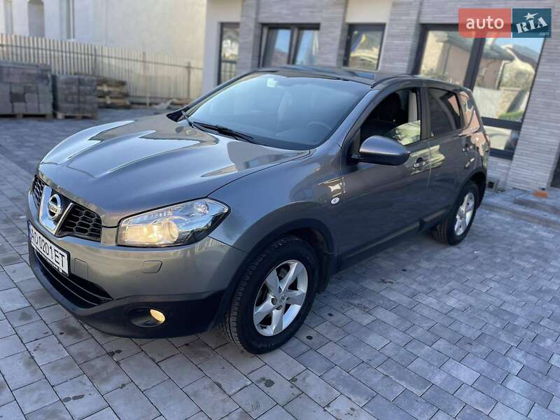 2012 nissan qashqai