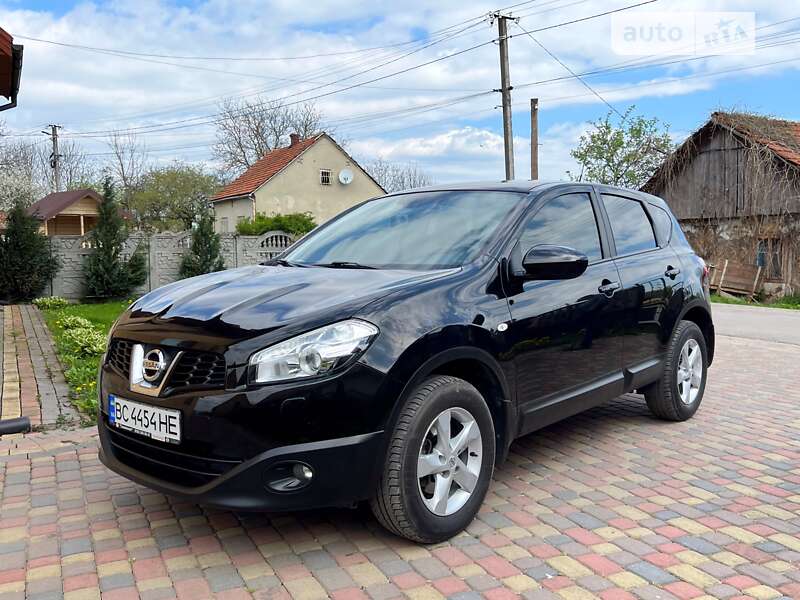 2012 nissan qashqai