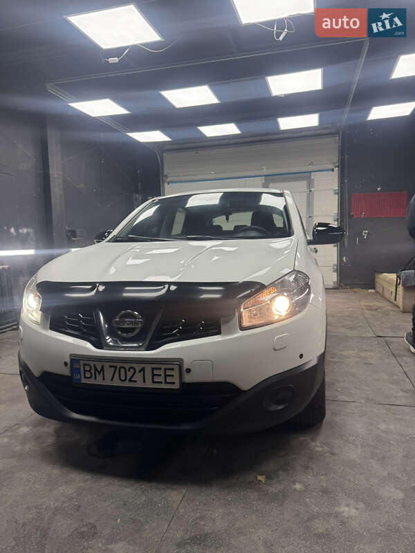 2012 nissan qashqai