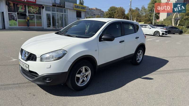 2012 nissan qashqai