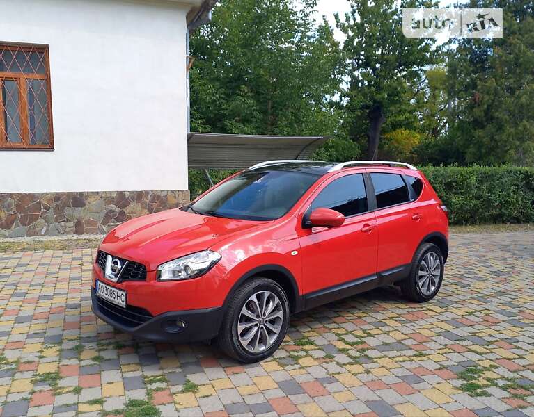 2012 nissan qashqai