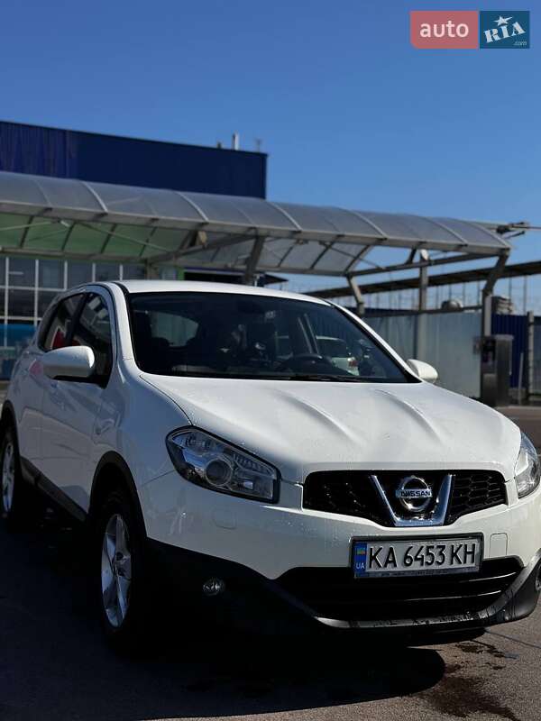 2012 nissan qashqai
