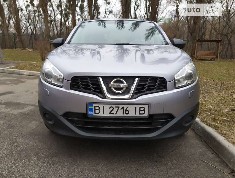 2012 nissan qashqai