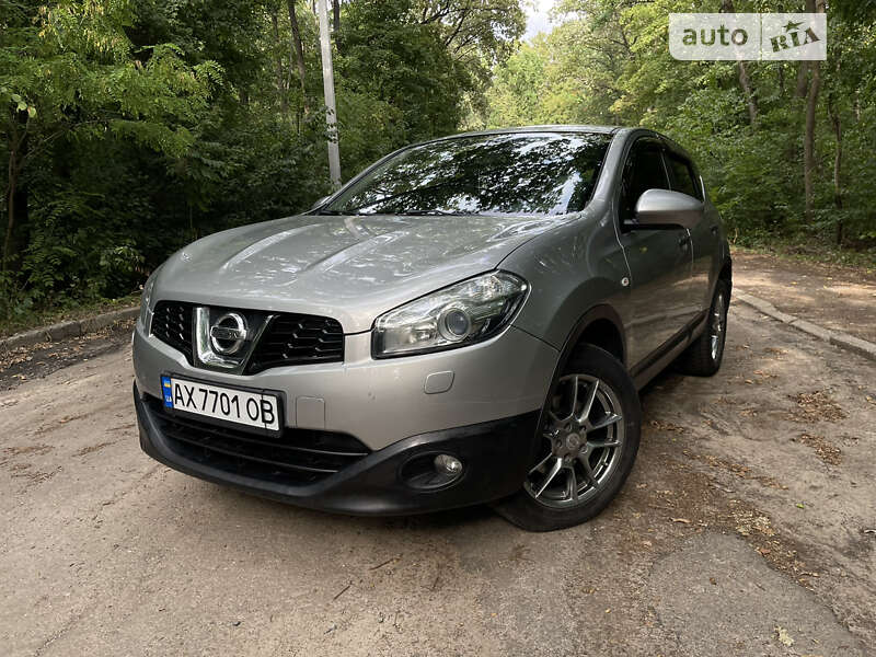 2012 nissan qashqai