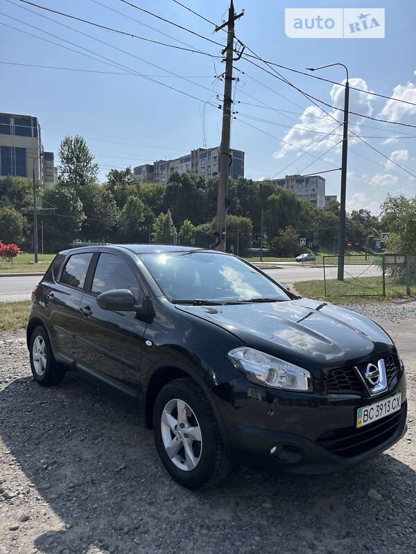 2012 nissan qashqai